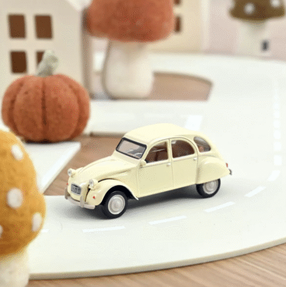 NOREV mudelauto, Citroën 2CV 1978 Beige Jet-car 1:43