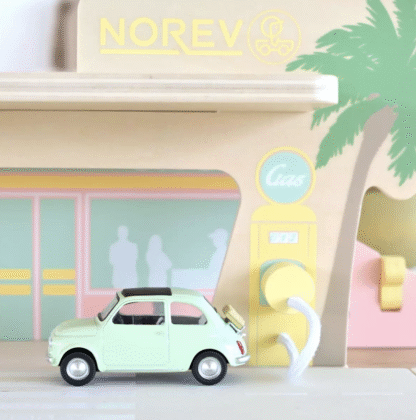 NOREV mudelauto, Fiat 500 F 1965 Light Green Jet-car 1:43 - Image 2