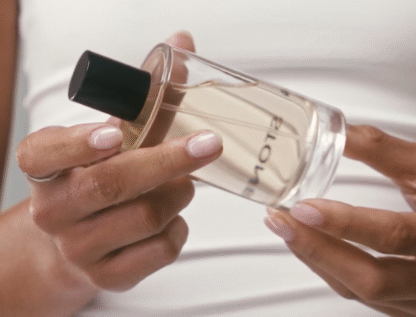 SALT & STONE Body Mist, Saffron & Cedar - Image 4