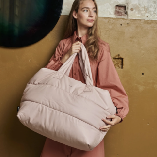 Tinne+Mia Camill kott, Rose Smoke