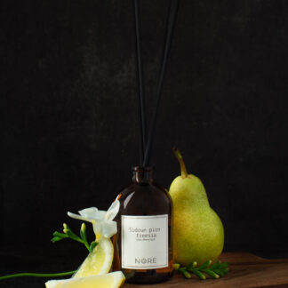 NORE kodulõhnastaja Sidrun, pirn, freesia 100ml