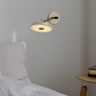 UMAGE - seinalamp, Asteria Wall