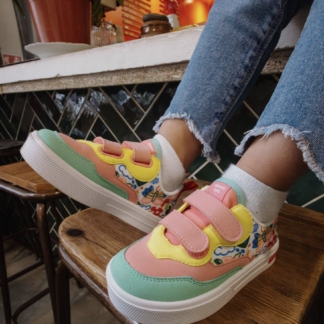 Hello Hossy - Sneakers, Happiness